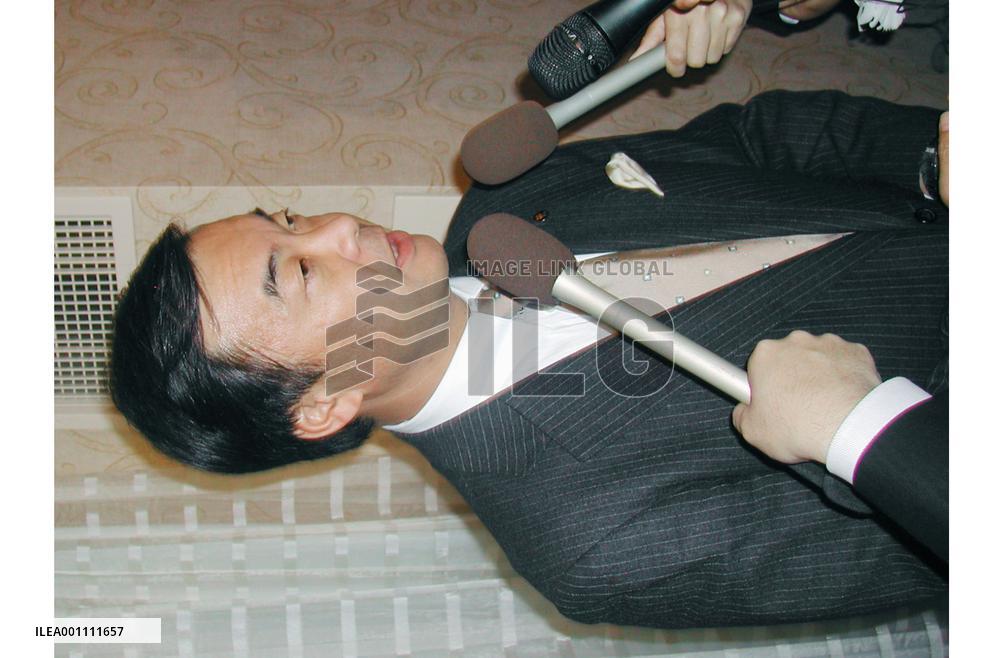 Kanagawa gov. slams Japan gov't over nuclear-powered carrier