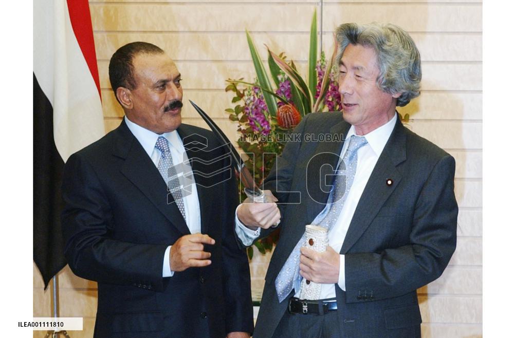 Yemen President Saleh meets with Koizumi