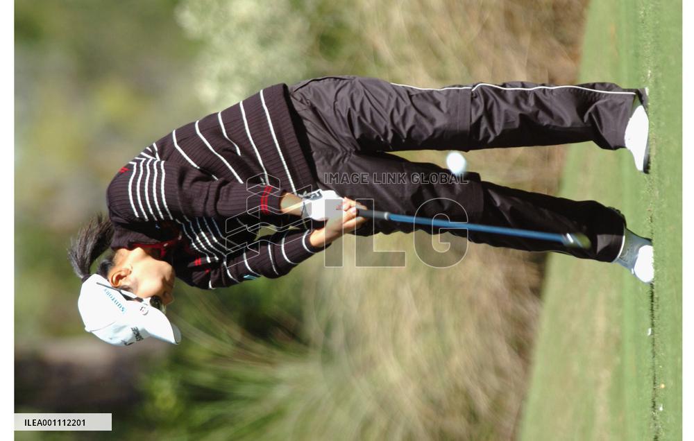 Miyazato, Pressel share lead at LPGA qualifier