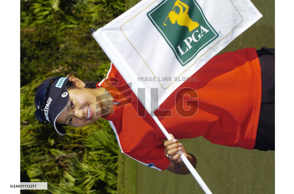 Miyazato wins U.S. LPGA tour card