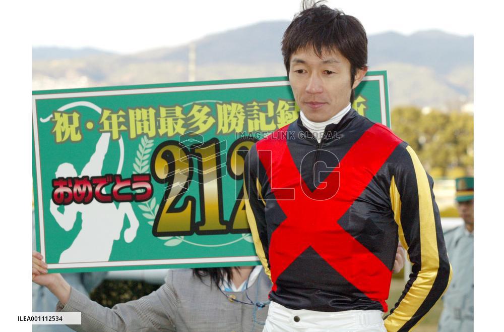 Jockey Take rewrites single-season win record