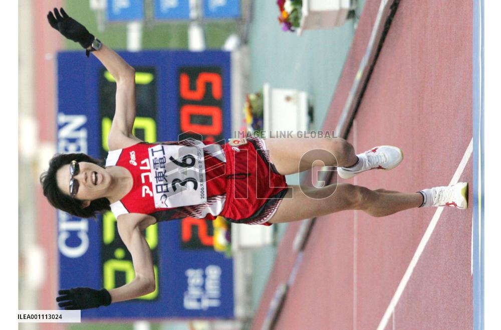 Kenyan Ndereba wins in Osaka with solid run