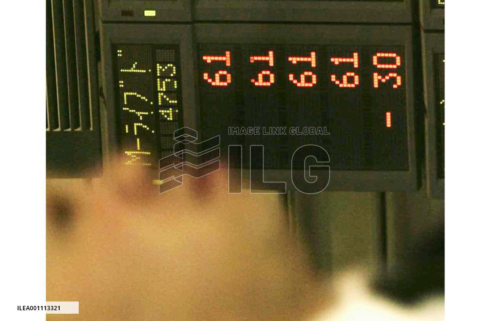 Livedoor stock falls to lowest level since Jan. 16 raid