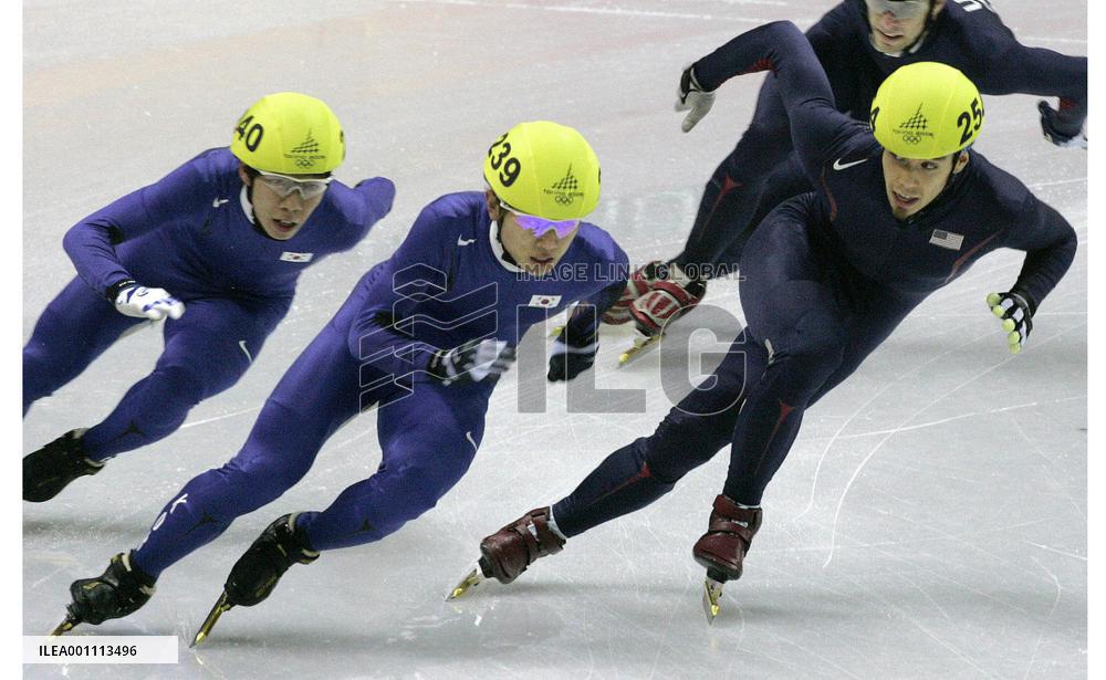 Ahn wins gold in men's 1,000 meters short track speed skating
