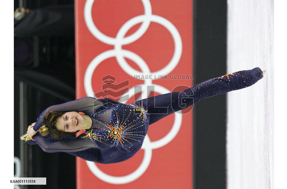 Slutskaya second after short program