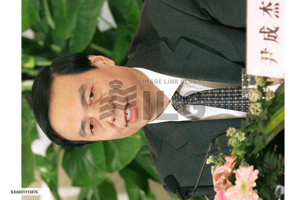 China changing policy to stop rural land seizures