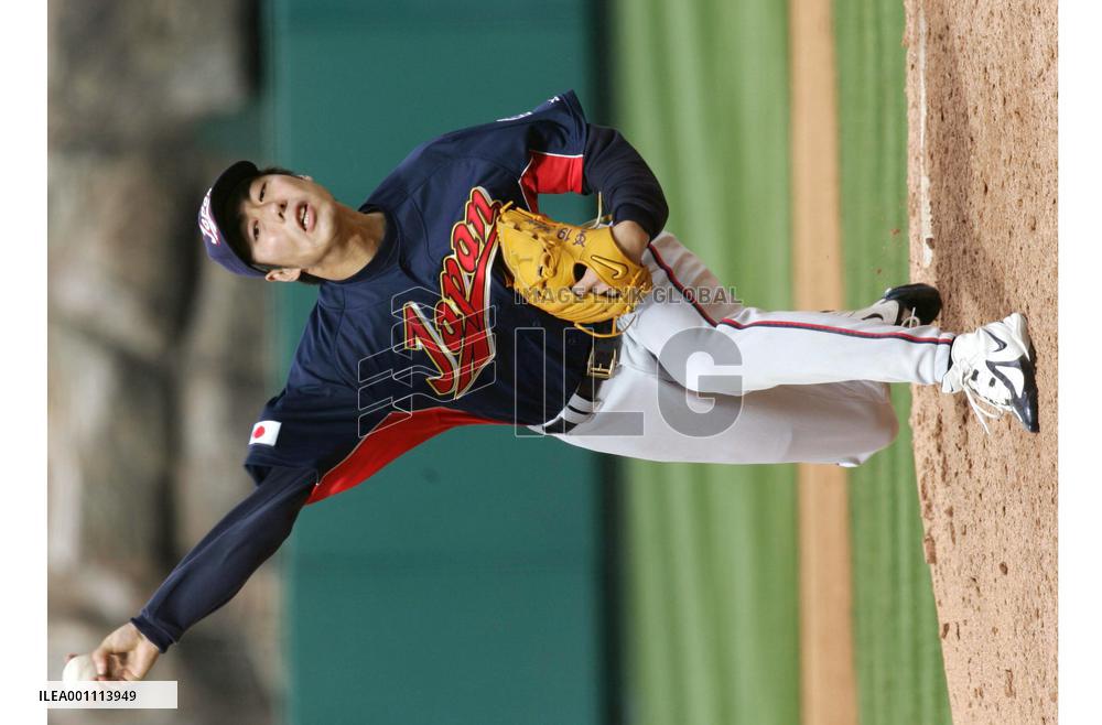 Alex Rodriguez's 9th-inning single lifts U.S. over Japan in WBC