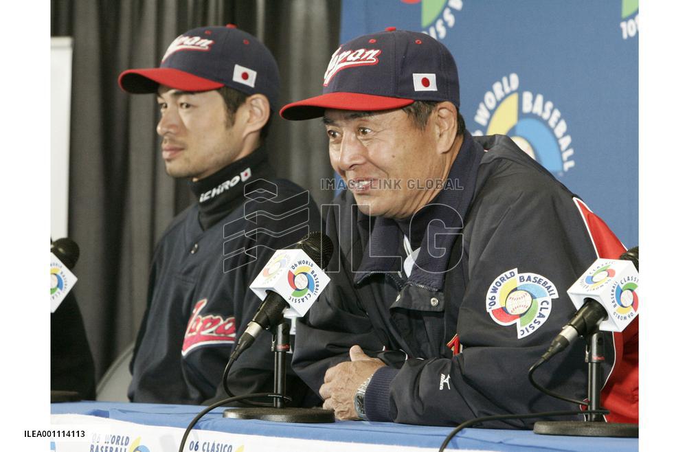Ichiro welcomes hecklers, proud to represent Japan at WBC