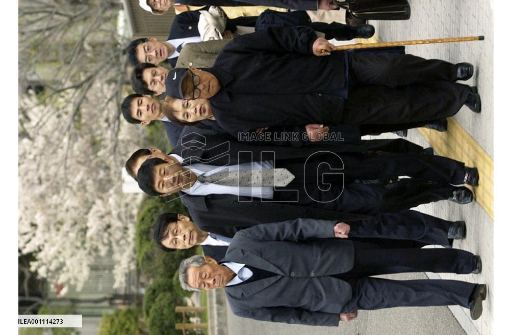 Court dismisses damages suit by Chinese forced laborers