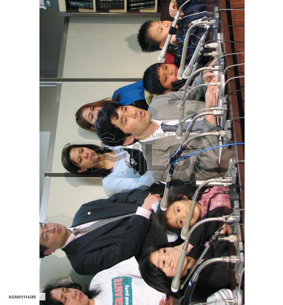 Court recognizes 9 kids born to unmarried Filipinas as Japanese