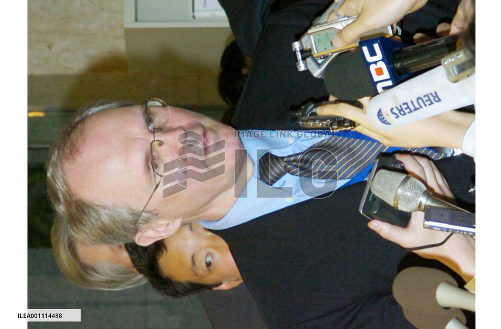 Hill, Wu discuss ways to restart 6-way talks on N. Korea