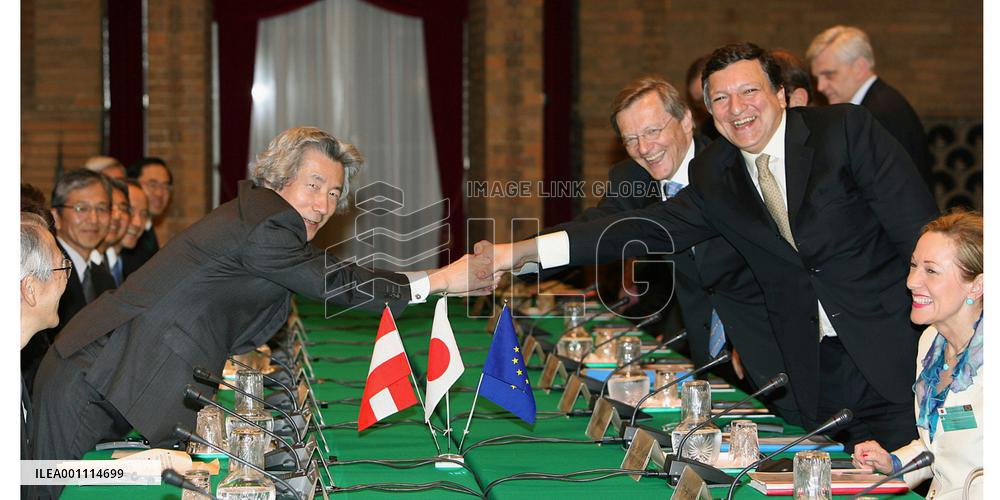 Japan, EU hold annual summit