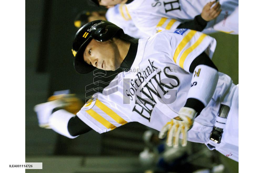 Matsuda hits three-run homer