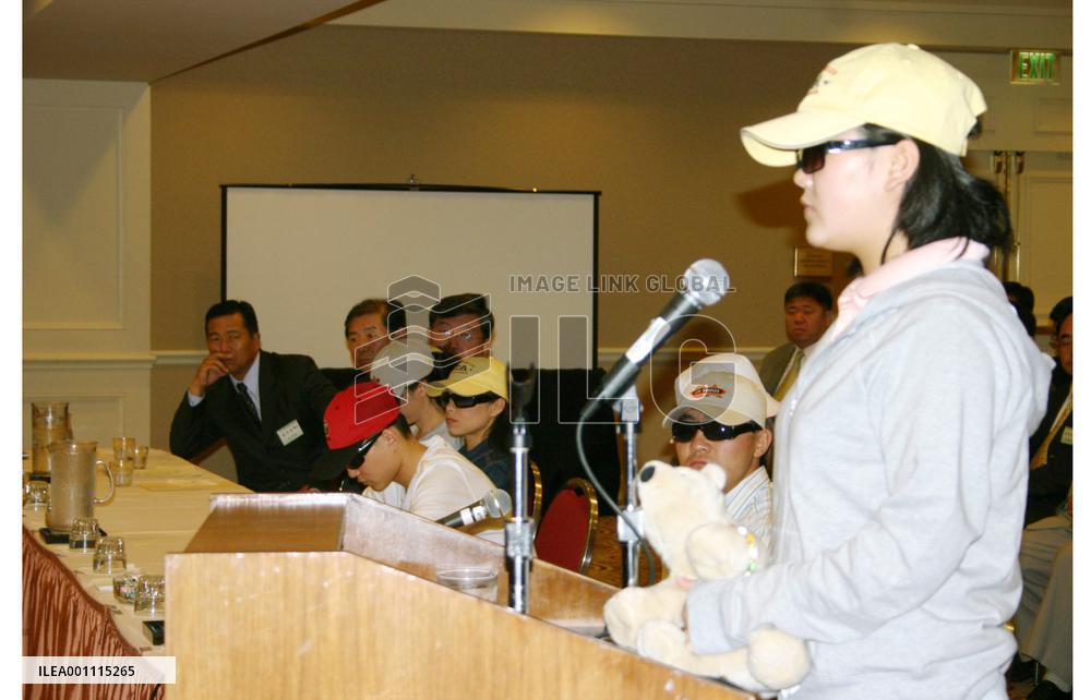 N. Korean refugees talk about experiences before coming to U.S.