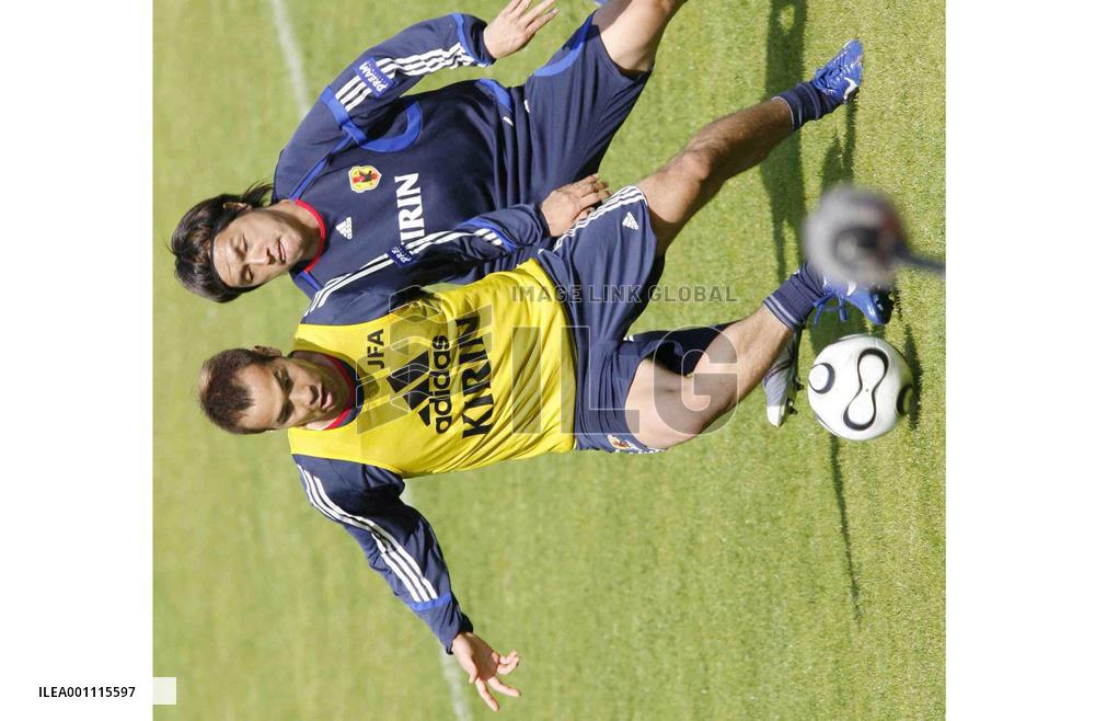 Japan tune up for World Cup finals