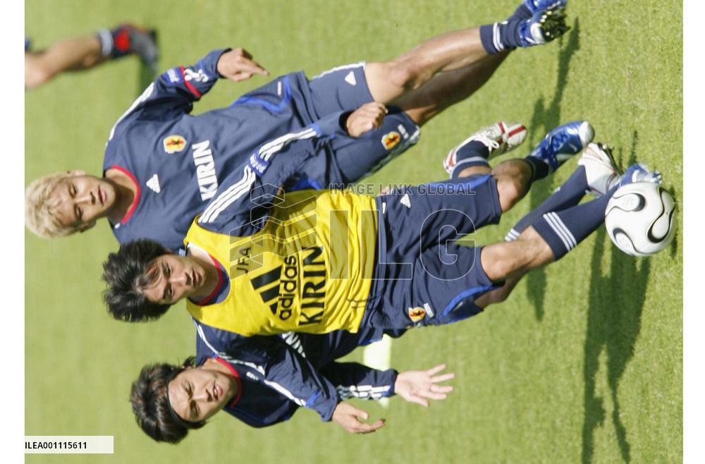 Japan tune up for World Cup finals