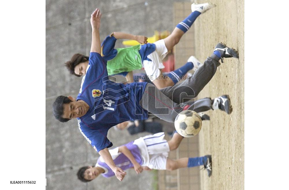 Lawmakers to hold soccer game with S. Korean counterparts