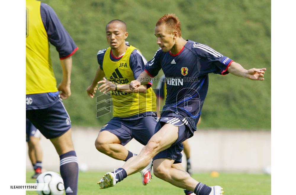 Scene of Japan practice in Bonn