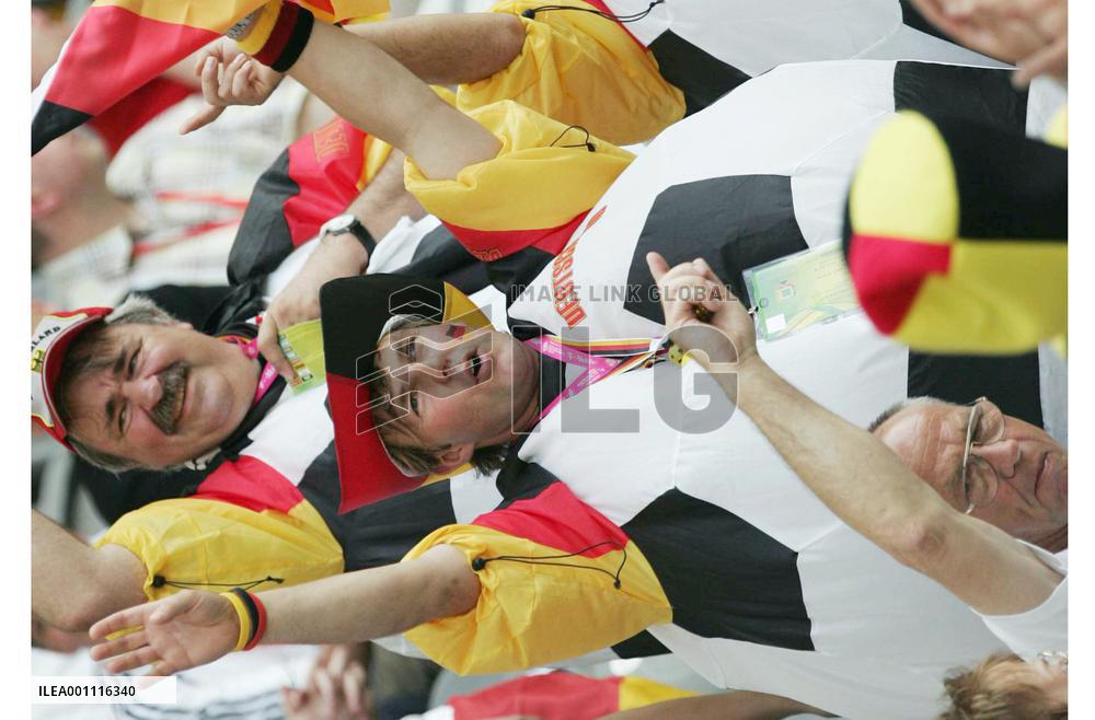 Ecuador vs. Germany in World Cup