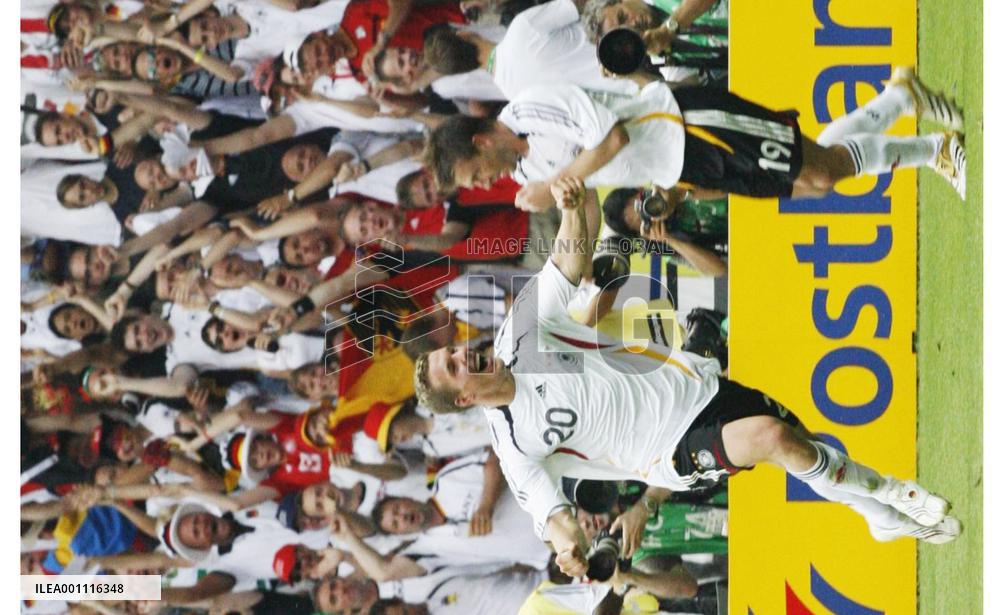 Ecuador vs. Germany in World Cup