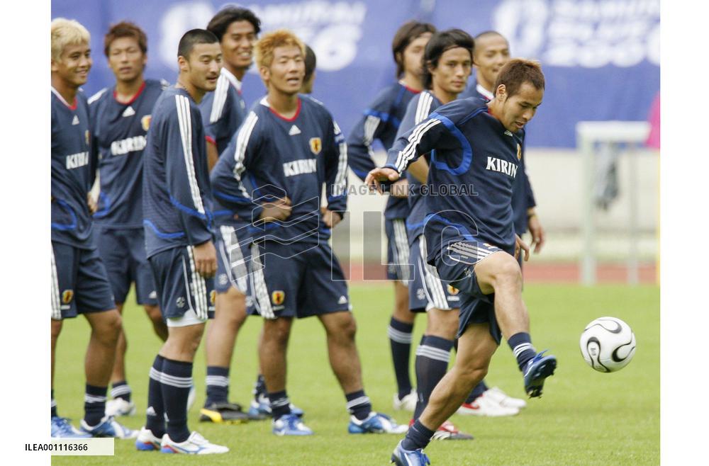 Japan in Bonn for training