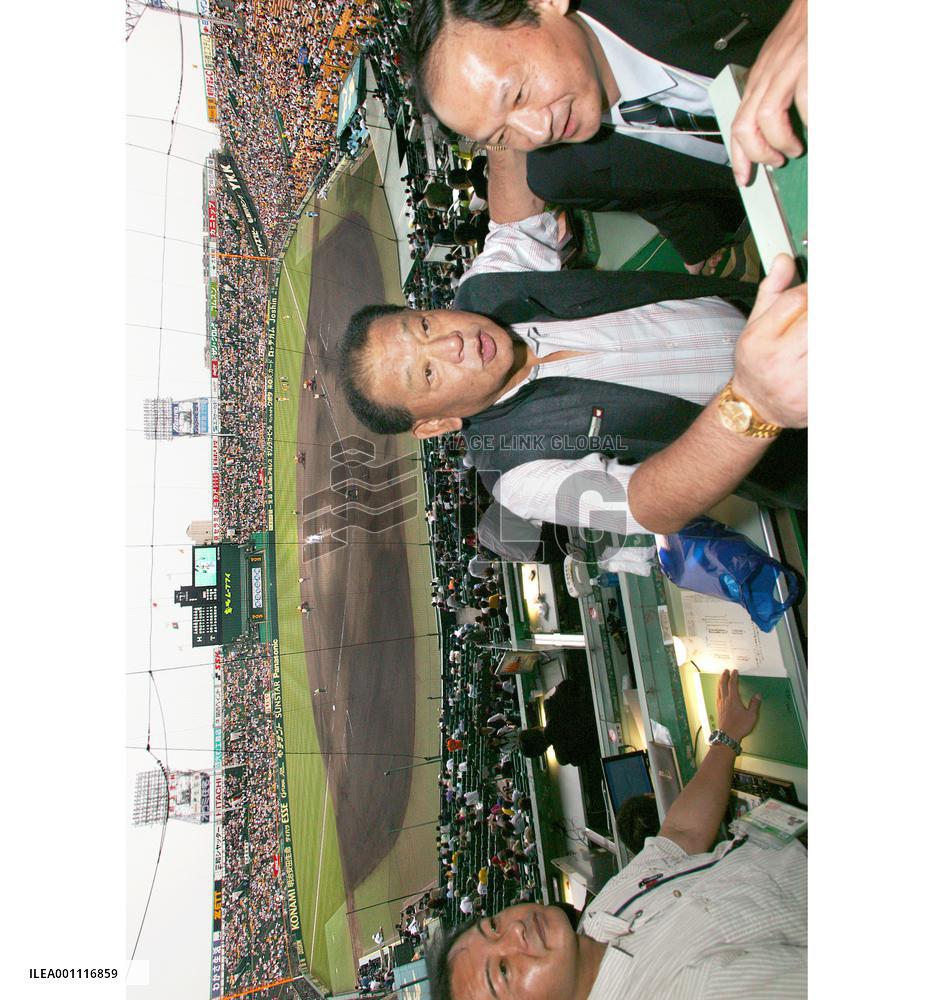 Enatsu reflects back on spirited baseball life