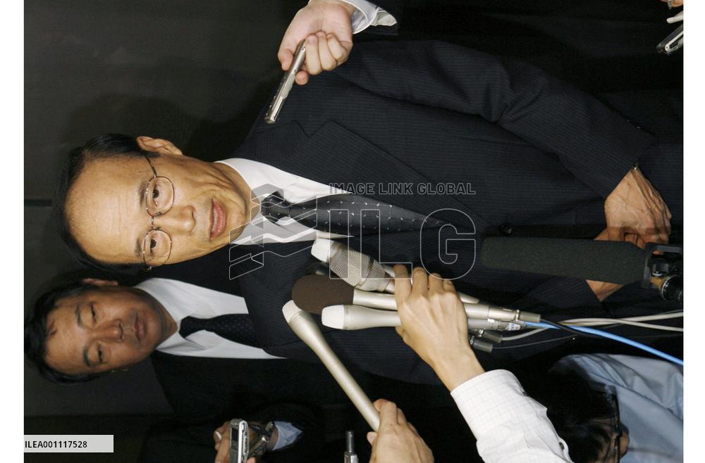 Gov't tells Toyota to improve management of defects