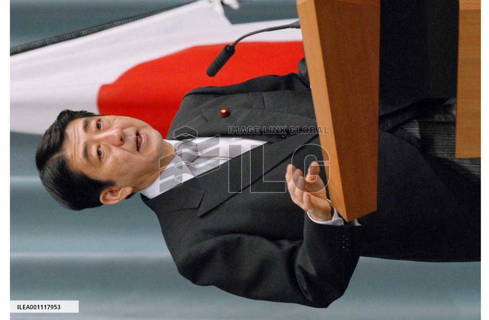 China, S. Korea's misunderstanding should be cleared up: Abe