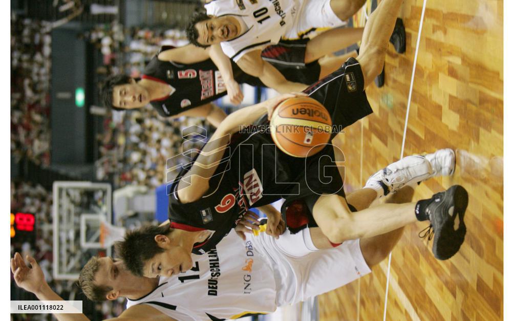 Germany beat Japan 81-70 at basketball world championships