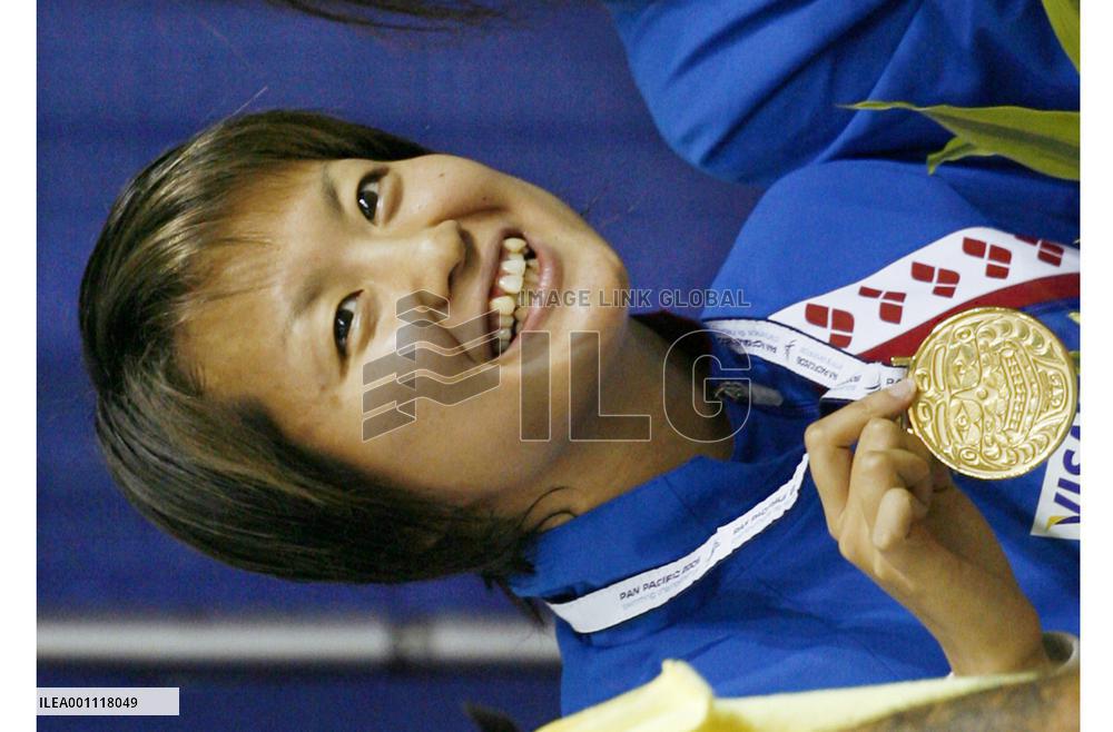 Shibata wins women's 400m freestyle at Pan-Pacific Swimming