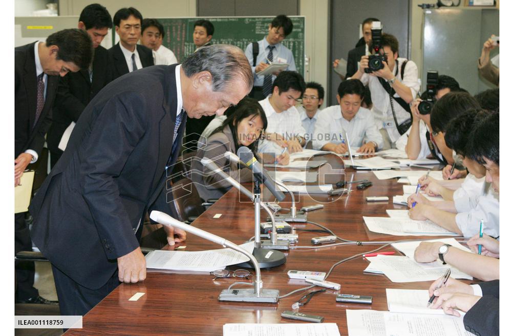 Major insurers' nonpayment cases rise to over 200,000