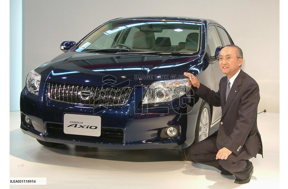 Toyota launches 10th version of Corolla in Japan