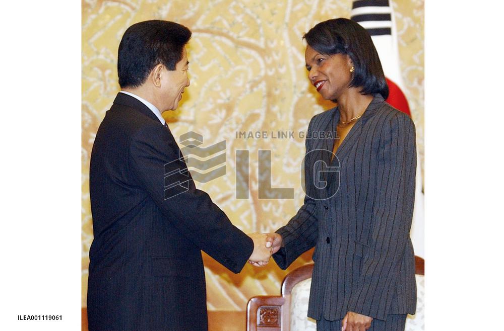 Rice meets with S. Korea's Roh