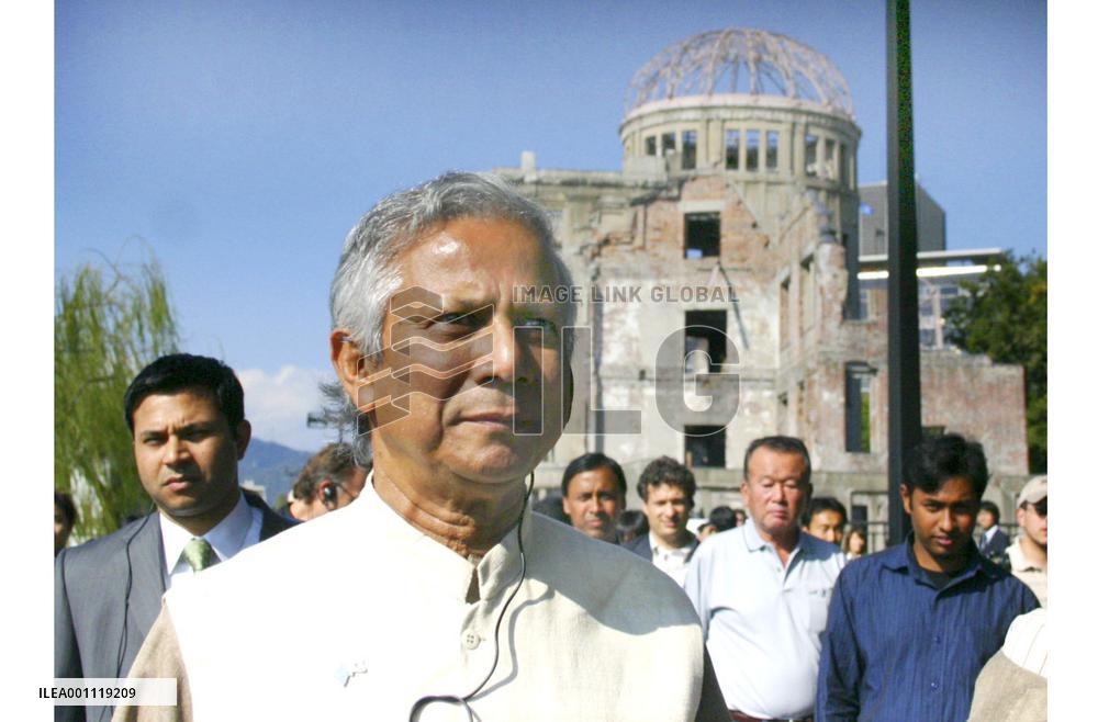 Nobel laureate Yunus visits Hiroshima