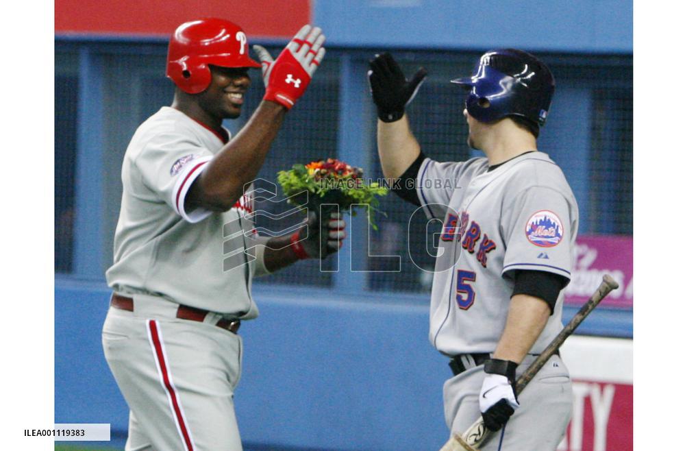 Major leaguers again beat Japan All-Star team