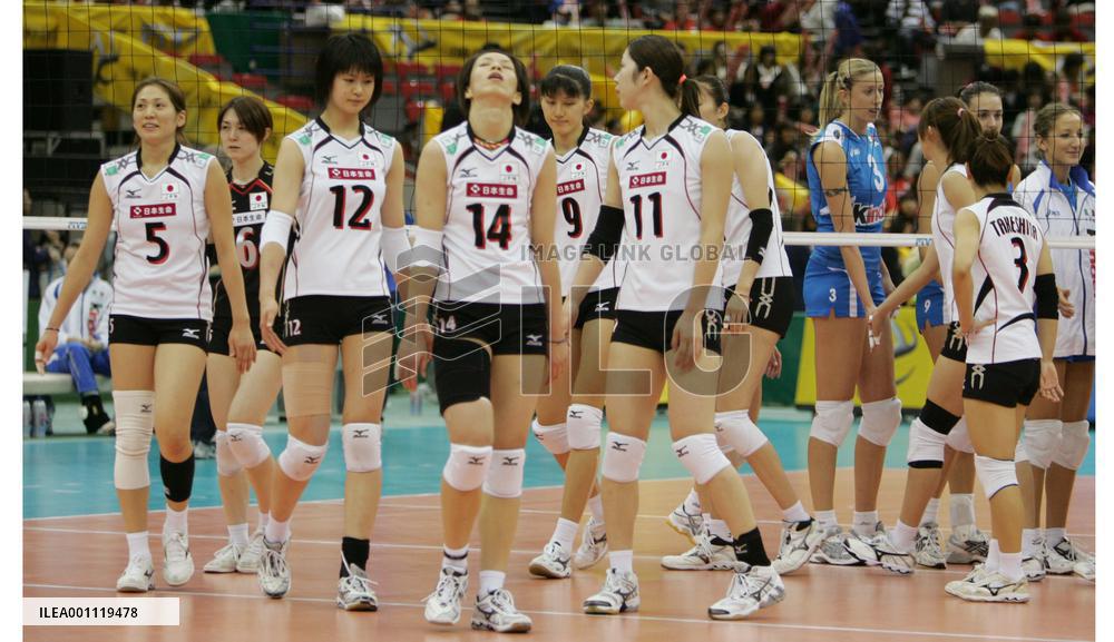 Japan's medal quest stopped by Italy in volleyball tourney