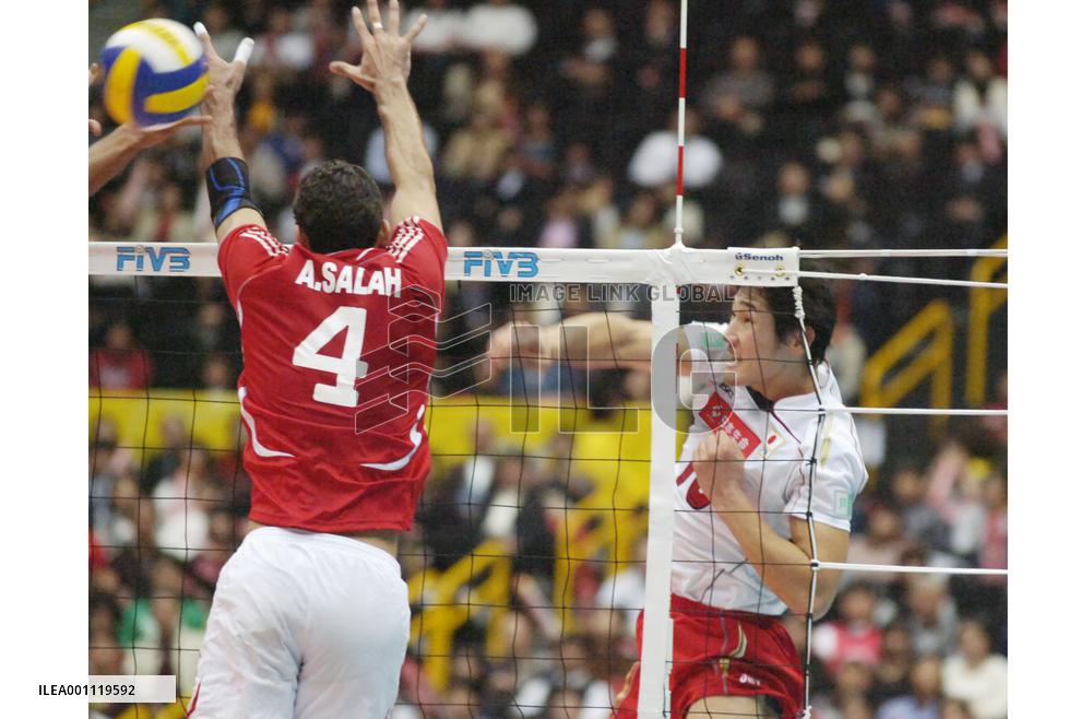 Japan off to winning start at men's world championship