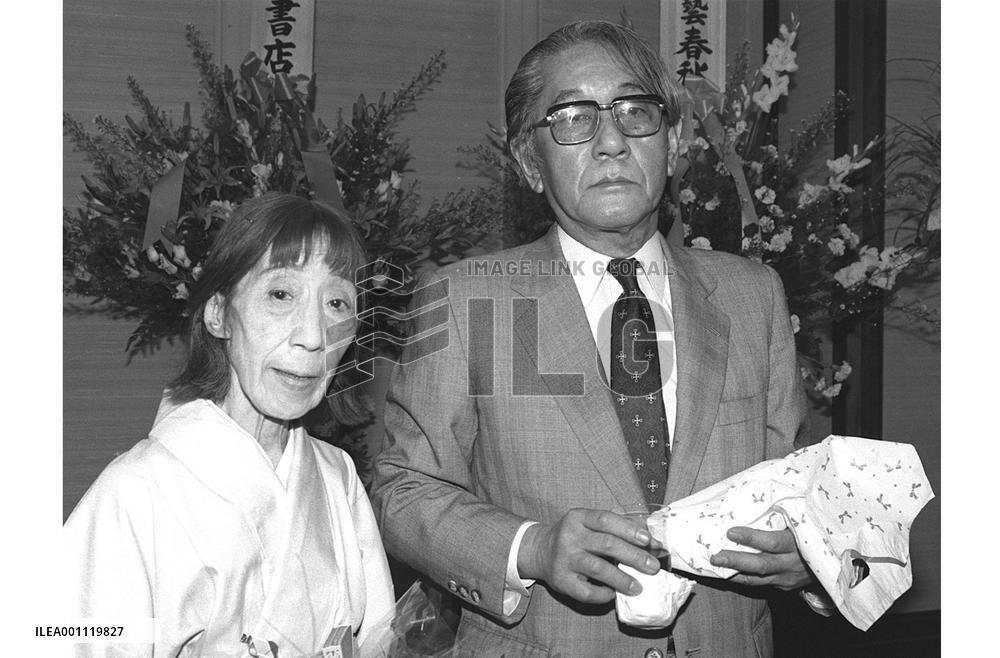 'Yuzuru' playwright Kinoshita dead at 92