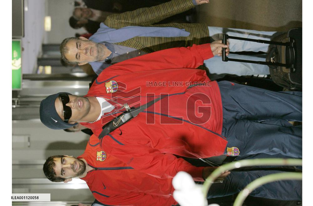 FC Barcelona arrive in Japan for FIFA Club World Cup