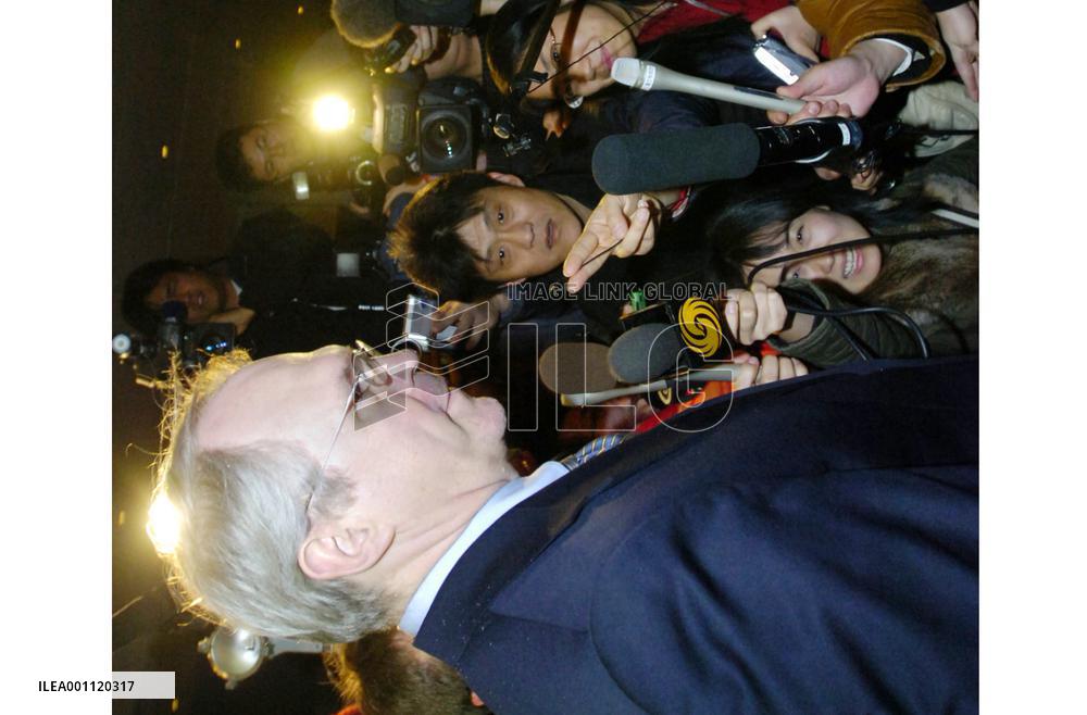 Japan, U.S., S. Korea to work for substantive results at nuke talks