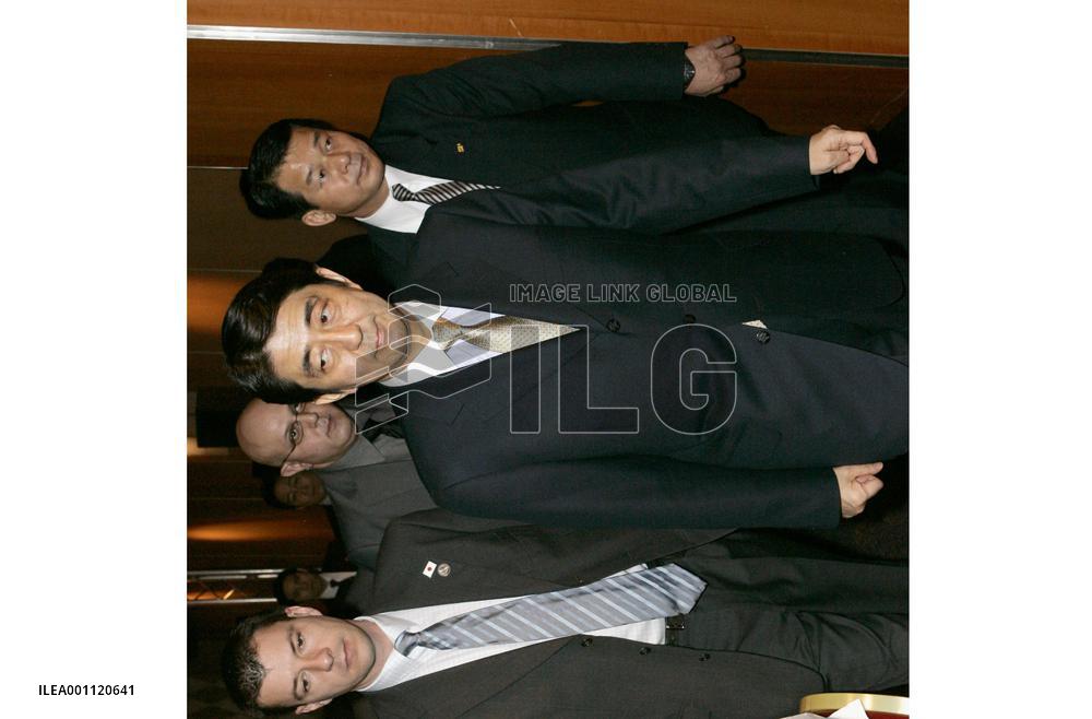 Abe wraps up four-nation visit to Europe