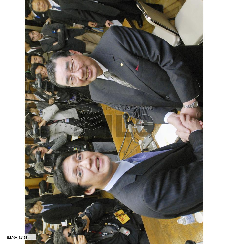 Daimaru, Matsuzakaya to merge in Sept. to be top dept. store