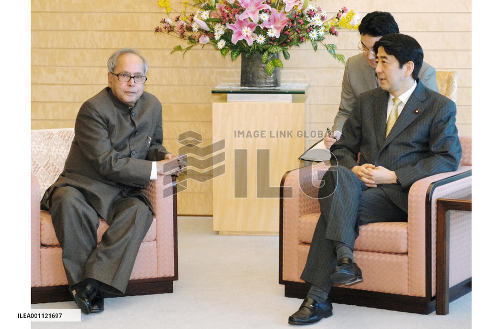 Japan's Abe eyes visit to India this year