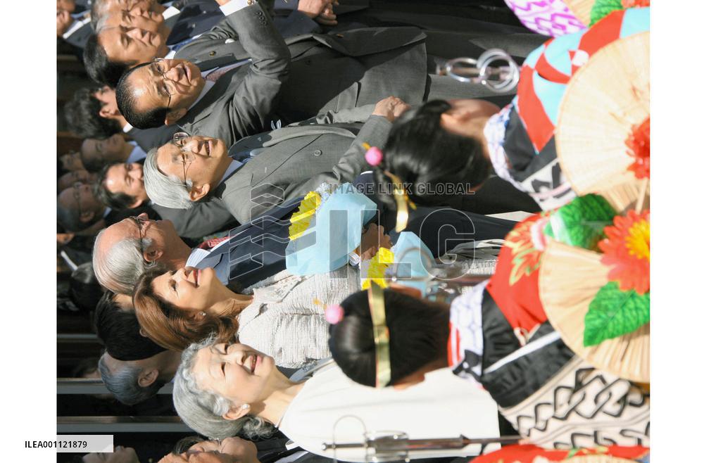 Swedish king and queen visit Kawagoe
