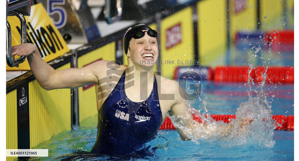 Hoff wins women's 400m individual medley