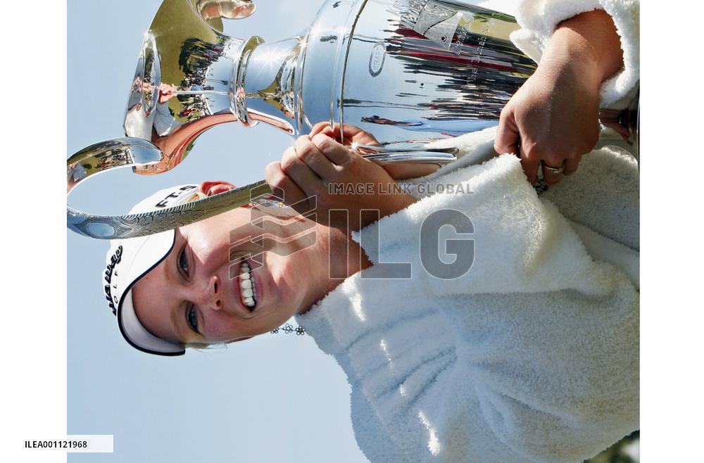 Pressel wins Nabisco championships golf tournament