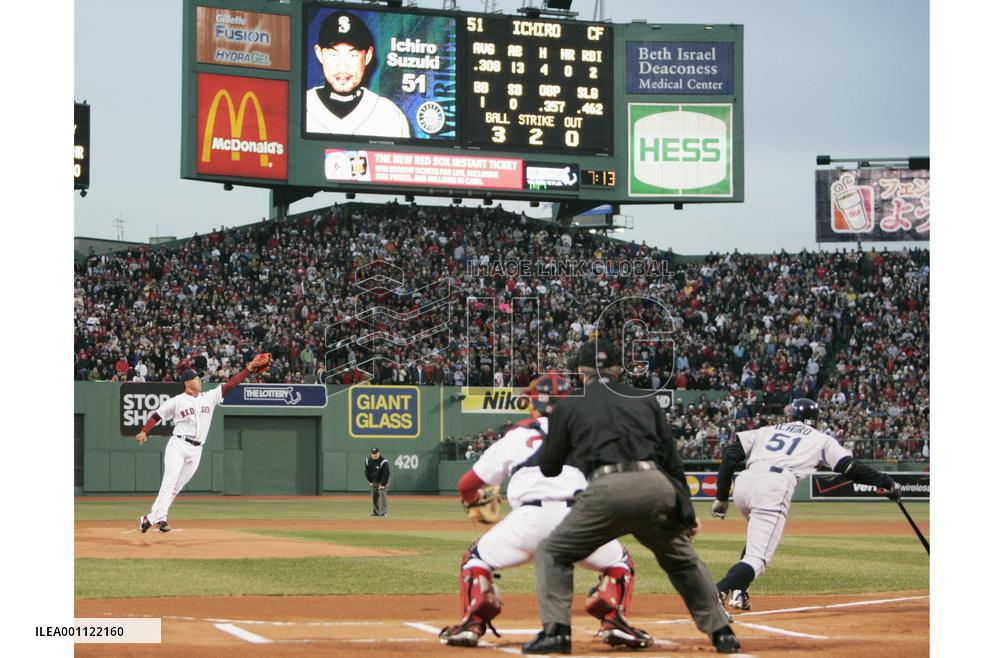 Matsuzaka suffers first MLB loss