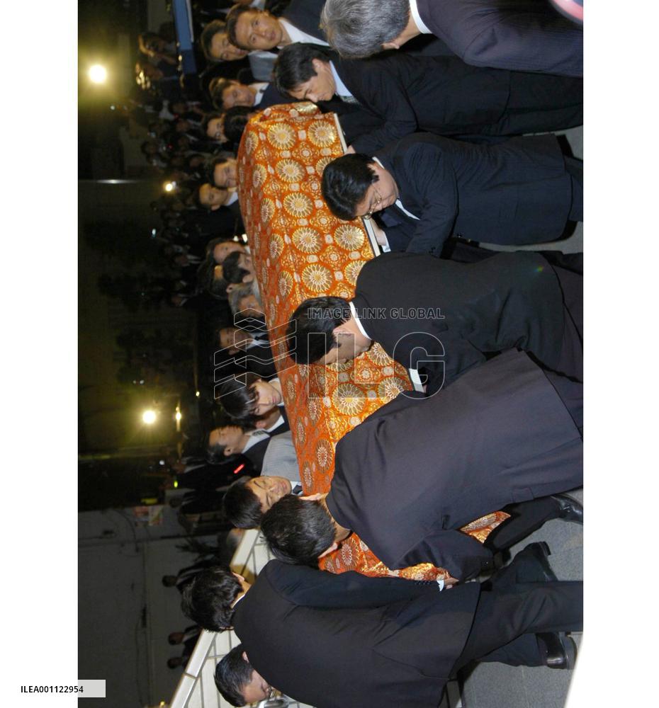 Farm minister Matsuoka commits suicide