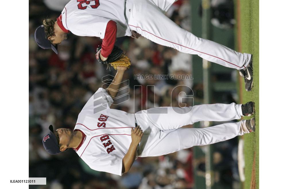 Red Sox pitcher Matsuzaka roughed up by Indians