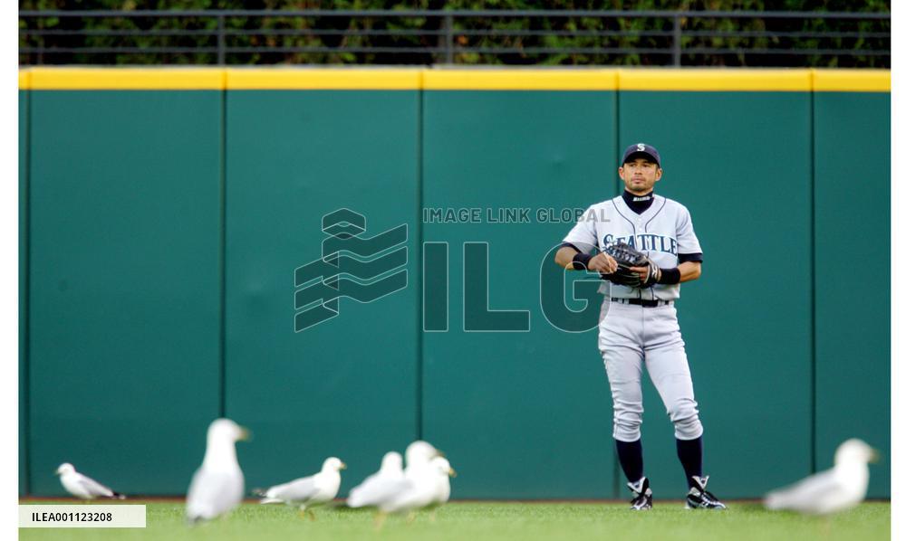 Ichiro, Jojima 2-for-5 in Seattle win over Cleveland